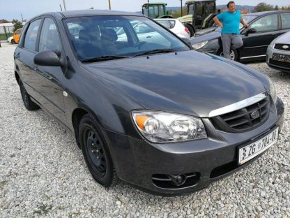 Kia Cerato 1,5 CRDi LX - Slika 2