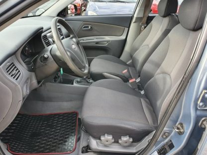 Kia Rio 1,4 i EX - Slika 4