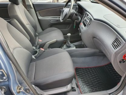 Kia Rio 1,4 i EX - Slika 9