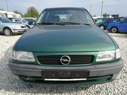 Opel Astra CDX 16V - Slika 2