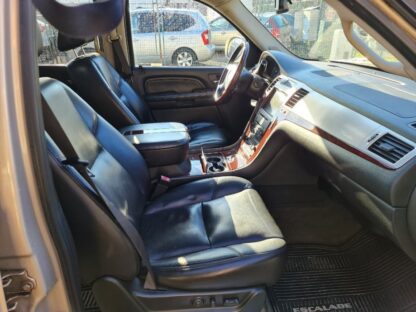 Cadillac Escalade 6,2 i 4x4 AWD LPG automatik - Slika 13