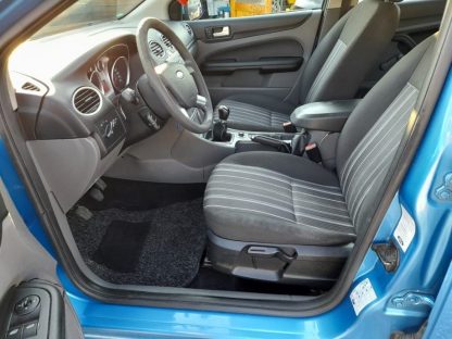 Ford Focus 1,4 - Slika 8