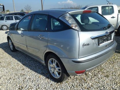 Ford Focus 1,8 - Slika 7