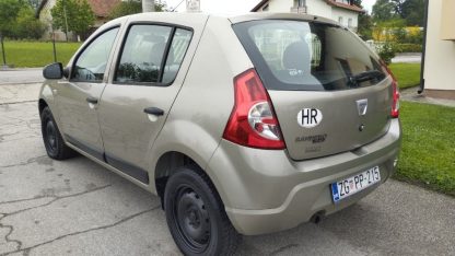 Dacia Sandero 1,4 - Slika 8