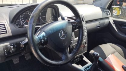 Mercedes-Benz A-klasa 180 CDI - Slika 9