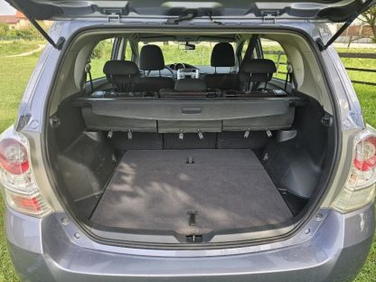 Toyota Corolla Verso 2,0 D-4D - Slika 15