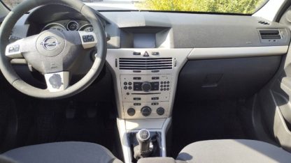 Opel Astra 1,6 16V - Slika 7