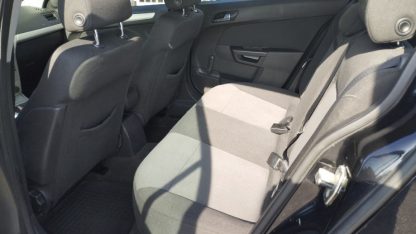 Opel Astra 1,6 16V - Slika 11