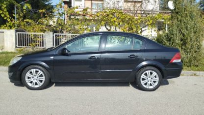 Opel Astra 1,6 16V - Slika 2