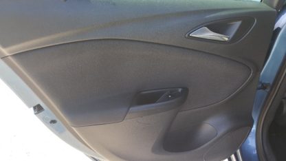 Opel Astra 1.6 CDTI - Slika 16