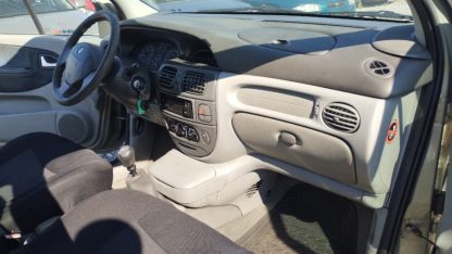 Renault Scenic 1,9 dCi - Slika 9