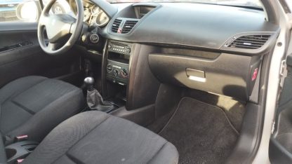 Peugeot 207 1,4 HDi - Slika 11