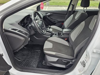 Ford Focus 1,0 GTDi - Slika 8