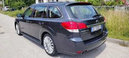 Subaru Legacy Wagon 2,0d 4WD - Slika 7