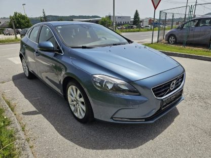 Volvo V40 D2 - Slika 2