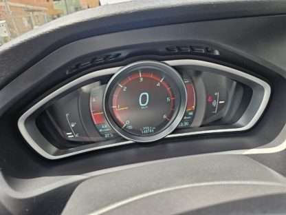 Volvo V40 D2 - Slika 9
