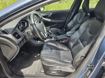 Volvo V40 D2 - Slika 8