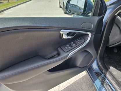 Volvo V40 D2 - Slika 13