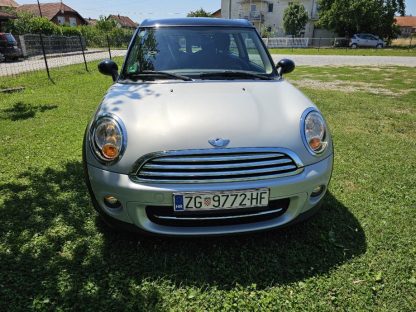 MINI Clubman 1,6 D samo 101.000km - Slika 3