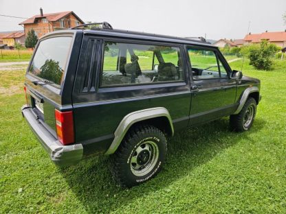 Jeep Cherokee 4,0 - Slika 4