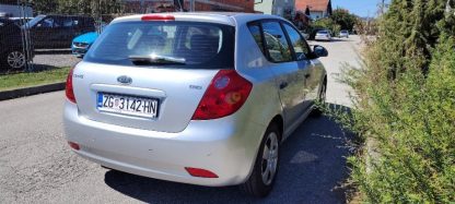 Kia Ceed (cee'd) 1,6 CRDi LX - Slika 7