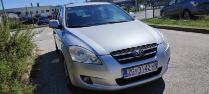 Kia Ceed (cee'd) 1,6 CRDi LX - Slika 2