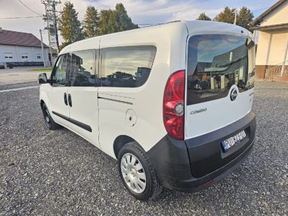Opel Combo 1,3 CDTi MAXI - Slika 10