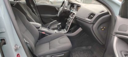Volvo V40 Cross Country 2,0D - Slika 11