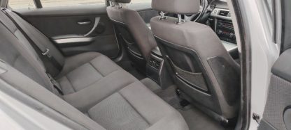 BMW serija 3 Touring 318d - Slika 12