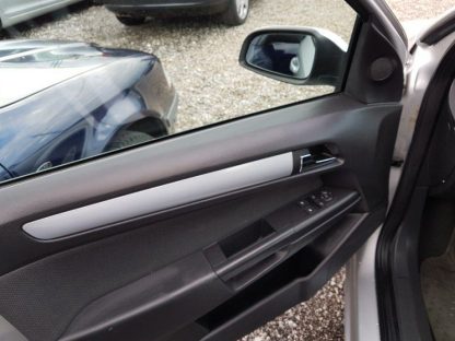 Opel Astra Karavan 1,7 CDTI Cosmo - Slika 14