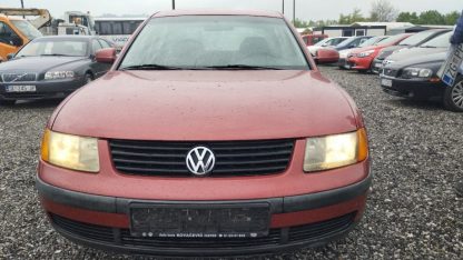 VW Passat 1,6 - Slika 5