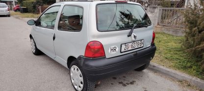 Renault Twingo 1,2 / servo, klima, podizači stakla - Slika 9