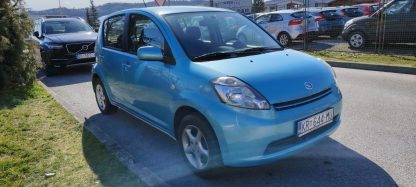 Daihatsu Sirion 4x4, samo 99.000 km - Slika 2