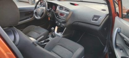 Kia Ceed (cee'd) 1,4 LX eco - LPG - Slika 11