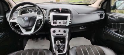 Lancia Delta 1,6 JTD, samo 167.000 km - Slika 9