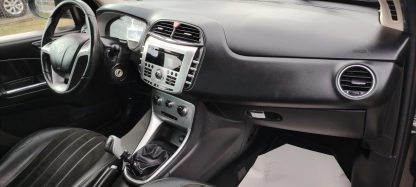 Lancia Delta 1,6 JTD, samo 167.000 km - Slika 10