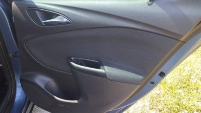 Opel Astra 1.6 CDTI - Slika 13