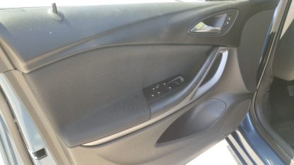 Opel Astra 1.6 CDTI - Slika 14