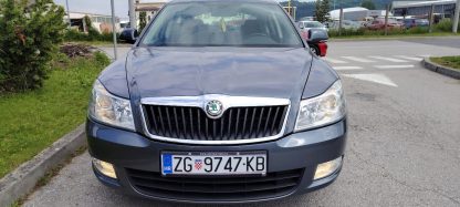 Škoda Octavia 1,6 TDI, reg. 03/2026. - Slika 9