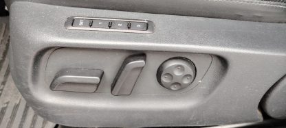 Škoda Octavia 1,6 TDI, reg. 03/2026. - Slika 16