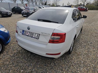 Škoda Octavia 1,6 TDI - Slika 4