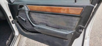 Mercedes-Benz E-klasa 220 Classic - Slika 13