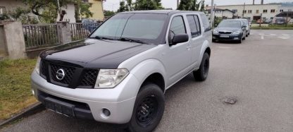 Nissan Pathfinder 2,5 dCi XE - Slika 2