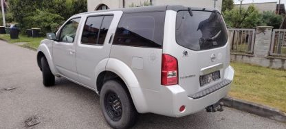 Nissan Pathfinder 2,5 dCi XE - Slika 7