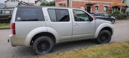 Nissan Pathfinder 2,5 dCi XE - Slika 6