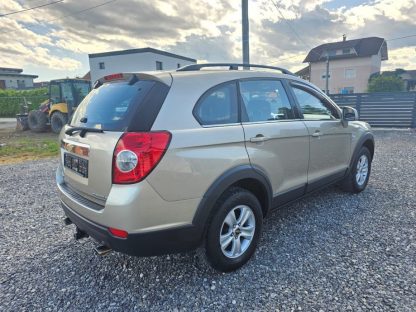 Chevrolet Captiva 2,0 D - Slika 8