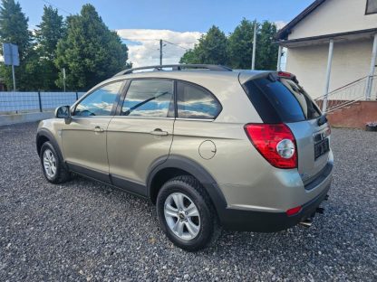 Chevrolet Captiva 2,0 D - Slika 9