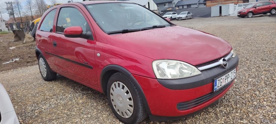 Opel Corsa 1,2 16V automatik - Slika 2