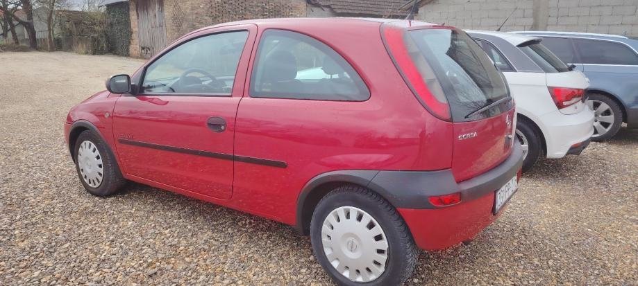 Opel Corsa 1,2 16V automatik - Slika 8