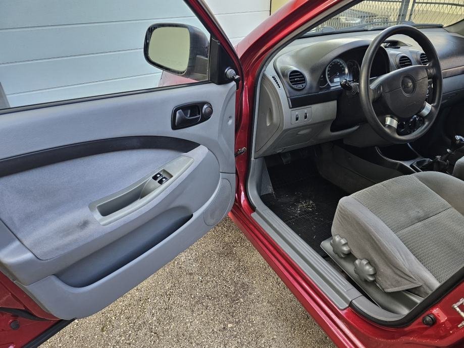Chevrolet Lacetti 1,4 SE - Slika 11
